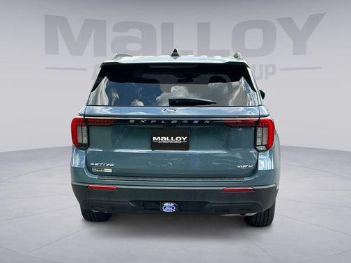 Vapor Blue Metallic 2026 Ford Explorer Active