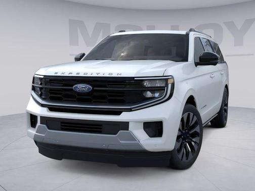Star White Metallic Tri-Coat 2026 Ford Expedition Platinum