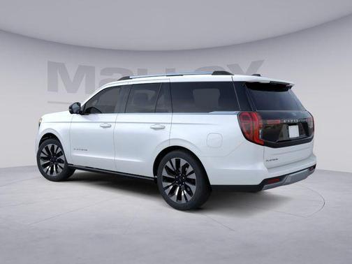 Star White Metallic Tri-Coat 2026 Ford Expedition Platinum