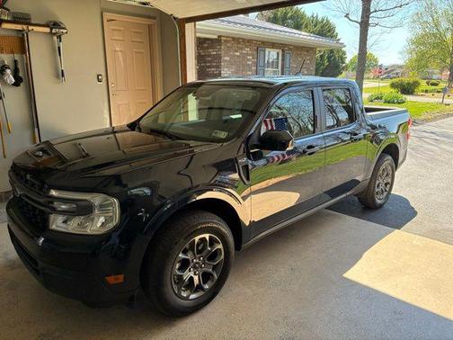 Shadow Black 2023 Ford Maverick XLT