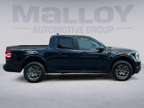 Shadow Black 2023 Ford Maverick XLT