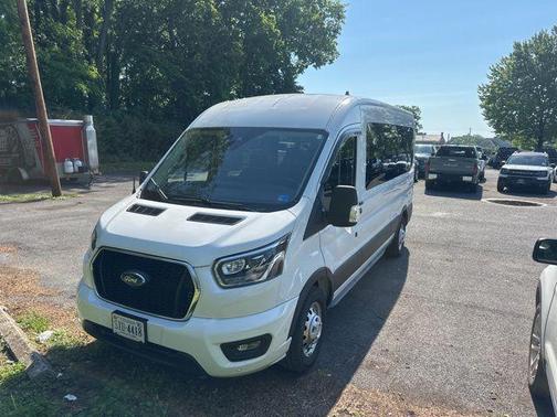 Oxford White 2023 Ford Transit-350 XLT