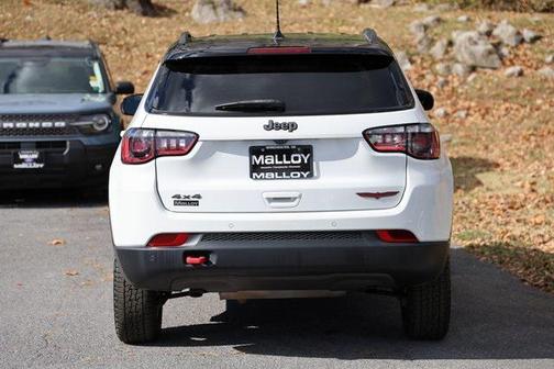 2023 Jeep Compass Trailhawk