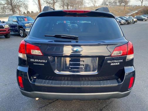 2012 Subaru Outback 2.5i Limited