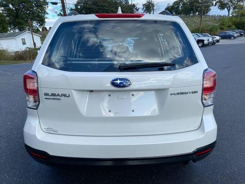 2018 Subaru Forester 2.5i