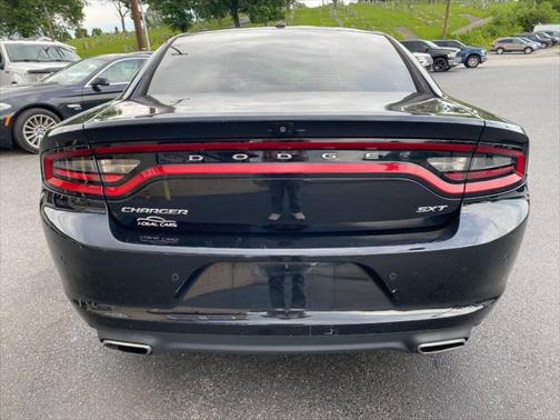 2018 Dodge Charger SXT