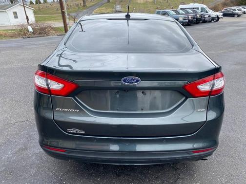 2015 Ford Fusion SE
