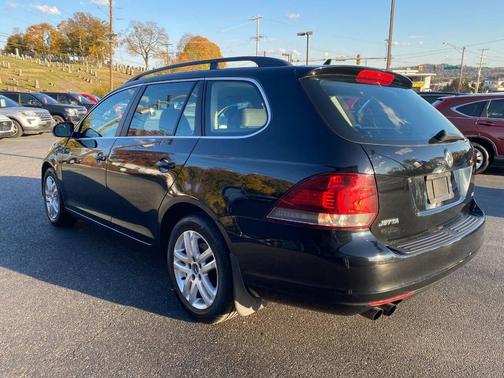 2011 Volkswagen Jetta SportWagen TDI