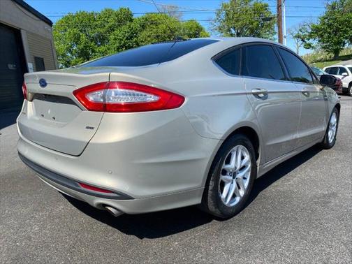 2015 Ford Fusion SE