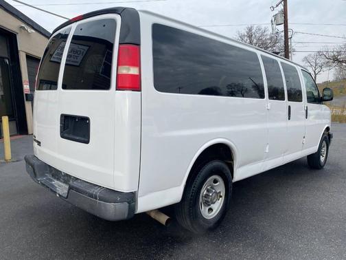 2010 Chevrolet Express 3500 LT
