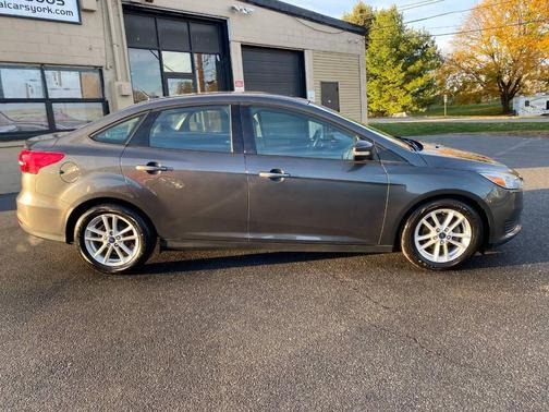 2017 Ford Focus SE