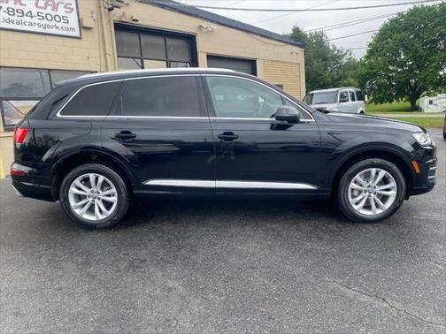 2017 Audi Q7 3.0T Premium