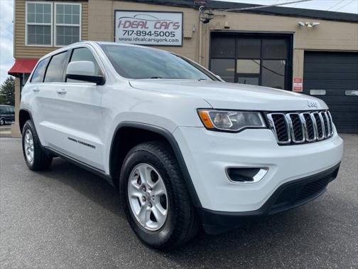 2017 Jeep Grand Cherokee Laredo
