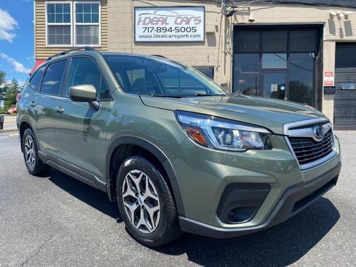 Green 2020 Subaru Forester Premium