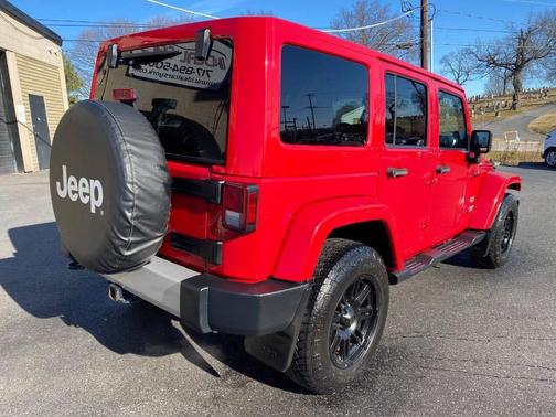 2012 Jeep Wrangler Unlimited Sahara