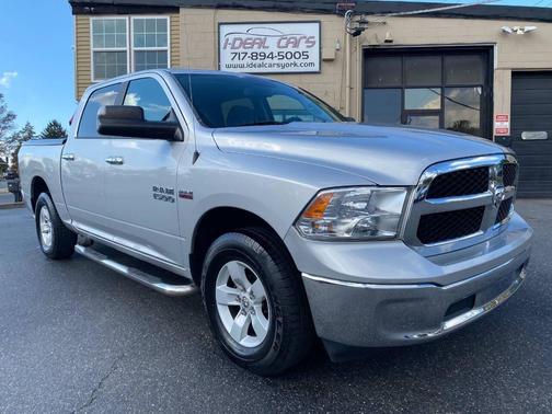 2017 RAM 1500 SLT