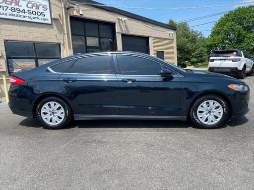 2014 Ford Fusion SE