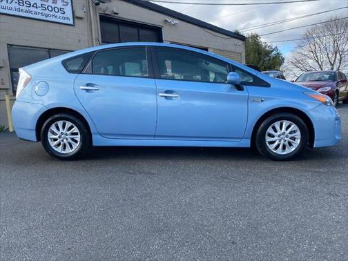 2012 Toyota Prius Plug-in Advanced