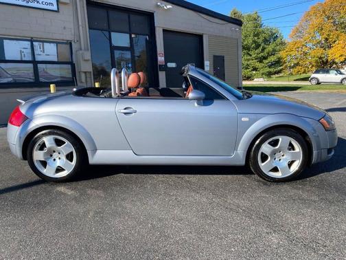 2002 Audi TT Roadster quattro