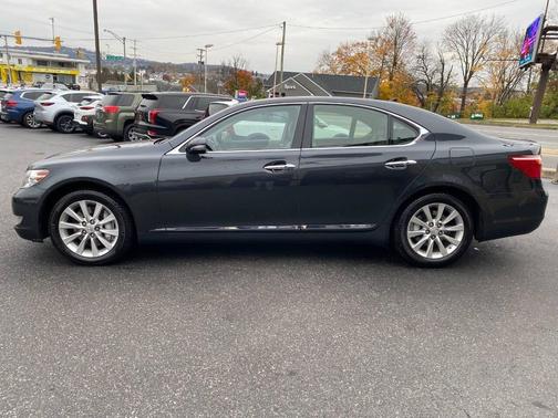 2010 Lexus LS 460 Base