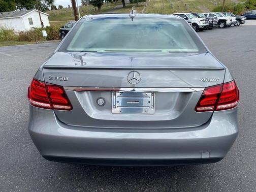 2015 Mercedes-Benz E-Class E 350 4MATIC AWD 4dr Sedan
