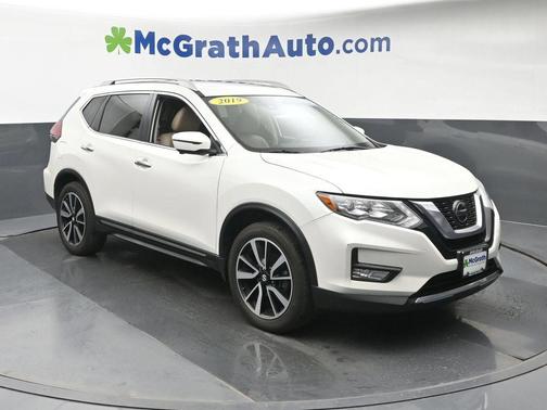 White 2019 Nissan Rogue SL