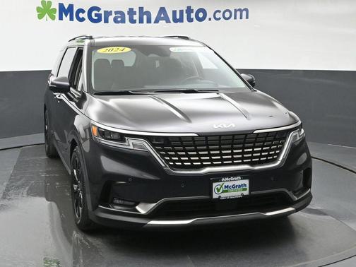 Metal 2024 Kia Carnival SX
