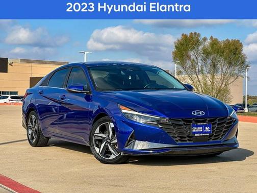 2023 Hyundai ELANTRA Limited