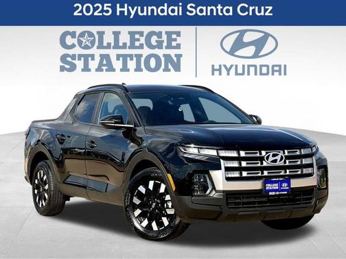2025 Hyundai SANTA CRUZ SEL Activity