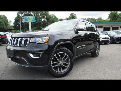 Photo 1 of 30 of 2017 Jeep Grand Cherokee Limited