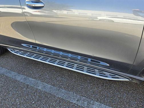 2022 Mercedes-Benz GLS 450 4MATIC