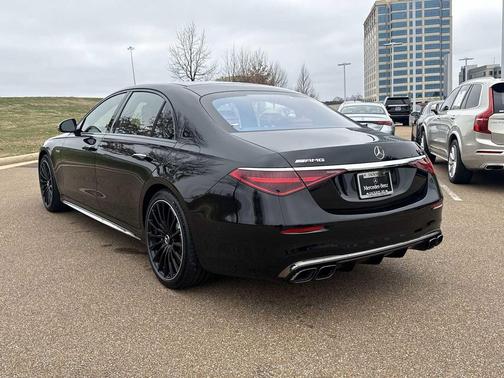 2026 Mercedes-Benz AMG S 63 E 4MATIC