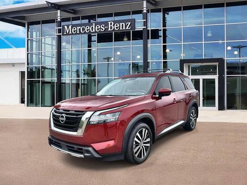 Scarlet Ember 2024 Nissan Pathfinder Platinum FWD