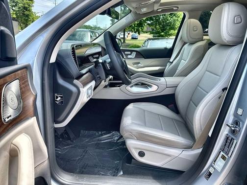 Cirrus Silver Metallic 2026 Mercedes-Benz GLE 450 4MATIC