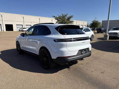 2025 Porsche Cayenne Cayenne
