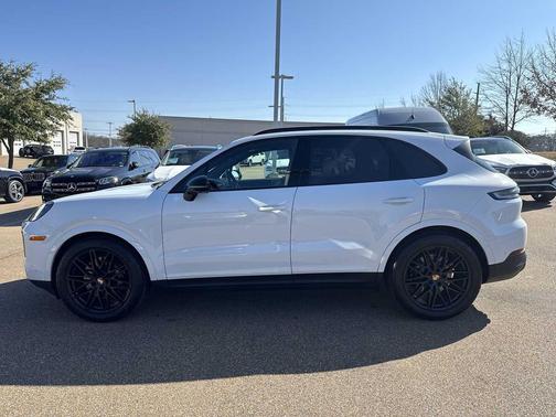 2025 Porsche Cayenne Cayenne