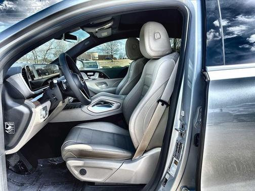 Cirrus Silver Metallic 2026 Mercedes-Benz GLE 450 4MATIC