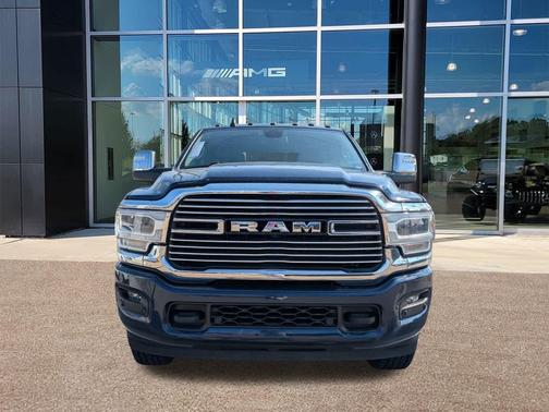 2024 RAM 3500 Laramie Crew Cab 4x4 6'4' Box