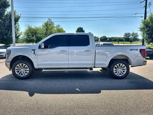 OXFORD WHITE 2024 Ford F-150 Lariat