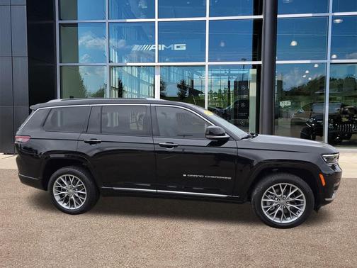 2022 Jeep Grand Cherokee L Summit