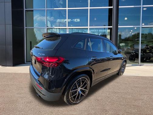 2026 Mercedes-Benz AMG GLA 35 4MATIC