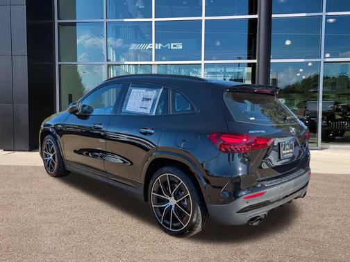 2026 Mercedes-Benz AMG GLA 35 4MATIC