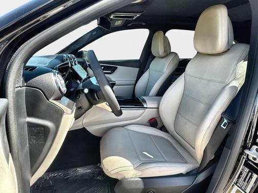 Obsidian Black Metallic 2026 Mercedes-Benz GLC 300 Base
