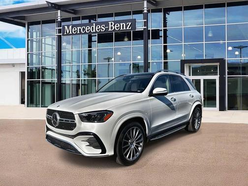 MANUFAKTUR Moonlight White Metallic 2026 Mercedes-Benz GLE 350 4MATIC
