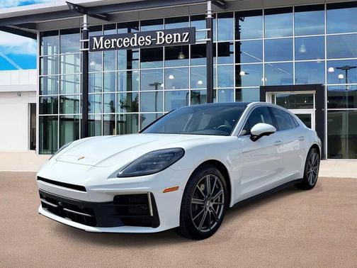 2025 Porsche Panamera AWD