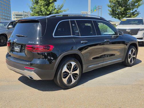 2026 Mercedes-Benz GLB 250 4MATIC