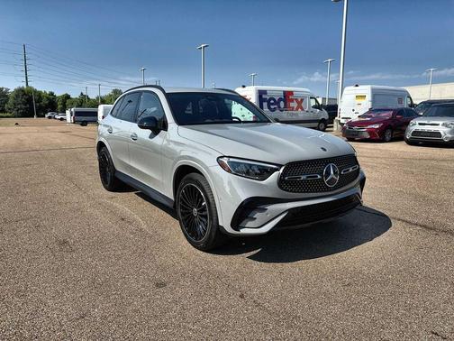 MANUFAKTUR Alpine Grey 2026 Mercedes-Benz GLC 300 4MATIC
