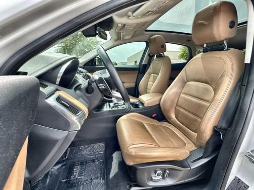 Fuji White 2021 Jaguar E-PACE SE P250 AWD Automatic