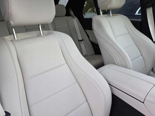 2025 Mercedes-Benz GLE 350 Base