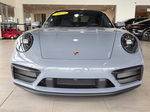 2023 Porsche 911 Carrera GTS